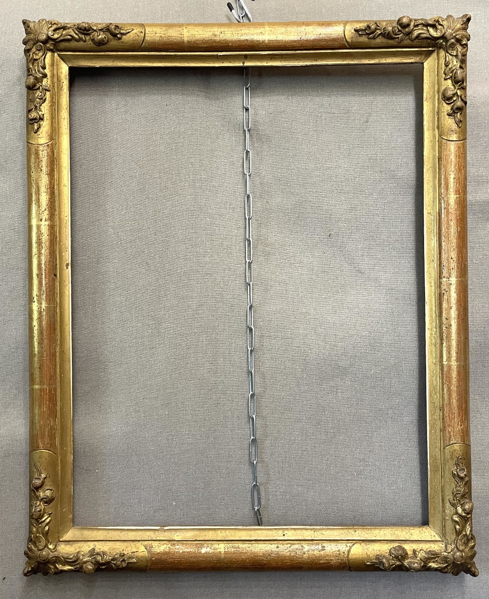 Cornice dorata con angoli in pastiglia XIX secolo