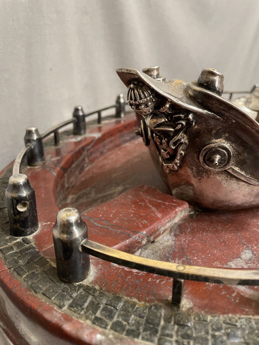 Modello della fontana della Barcaccia a Roma, XX secolo-photo-4