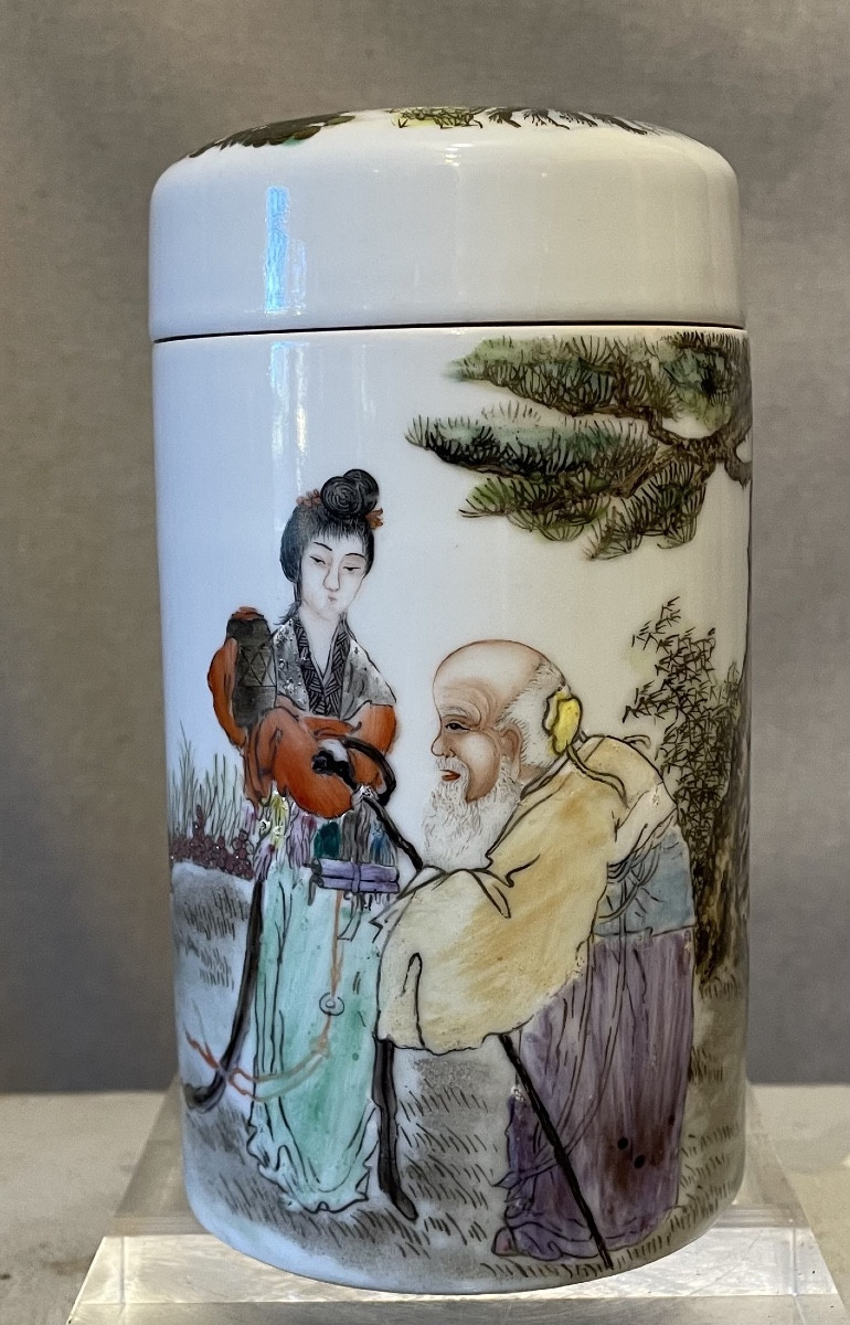 Contenitore in porcellana Cina XXsecolo