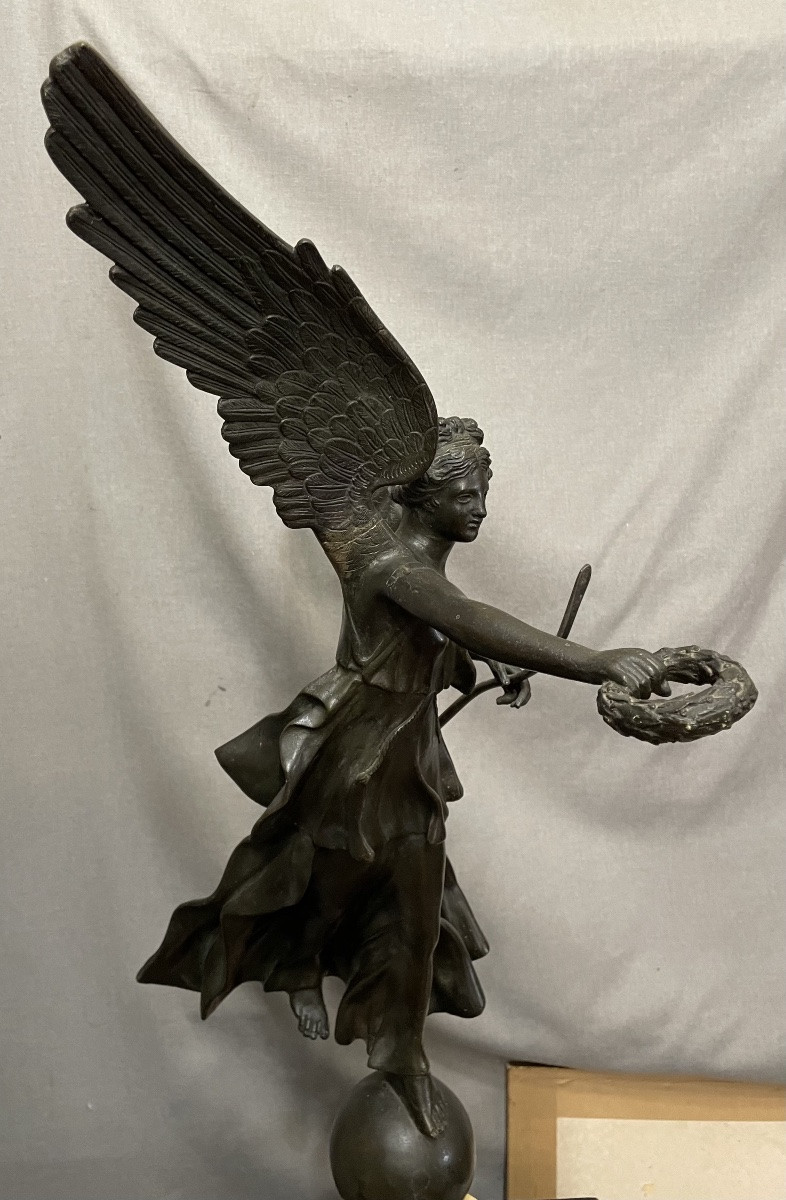 Vittoria alata in bronzo XXsecolo-photo-3