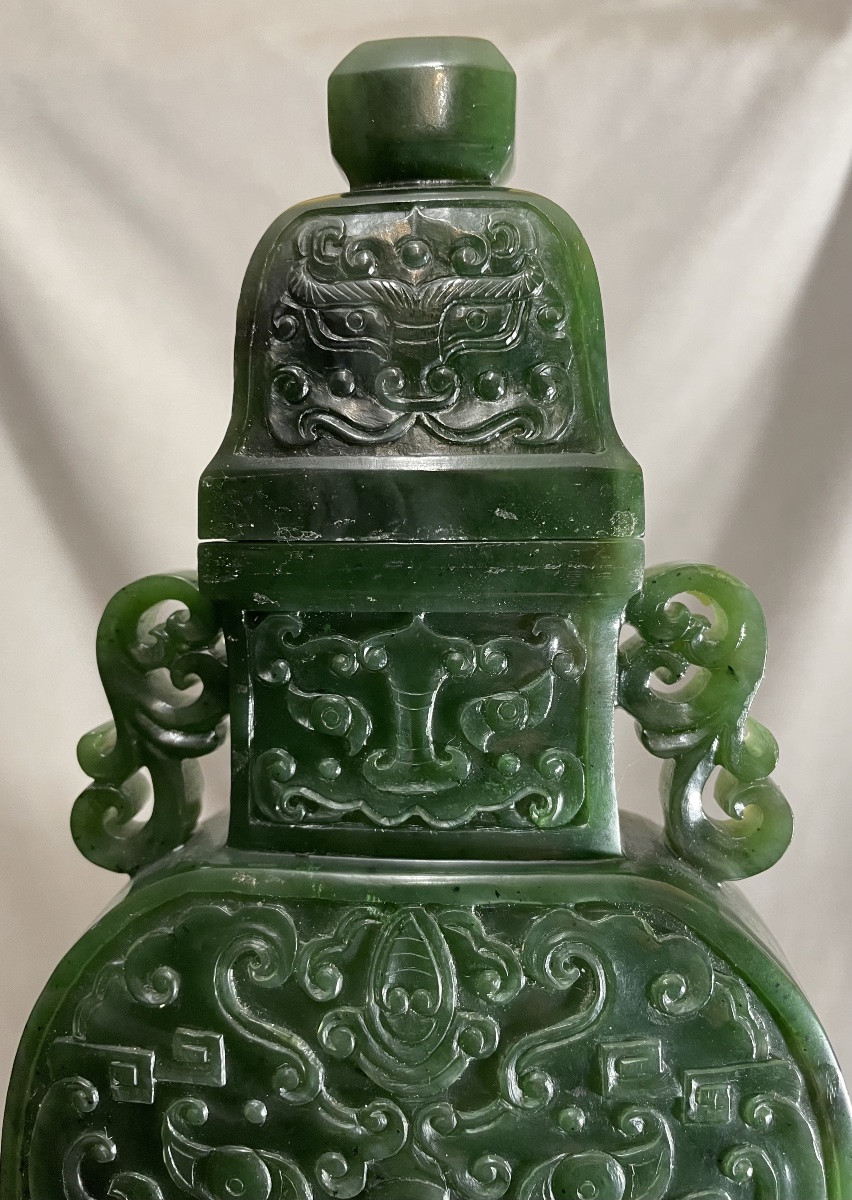 Vaso in giada verde spinacio Cina periodo della Repubblica -photo-1