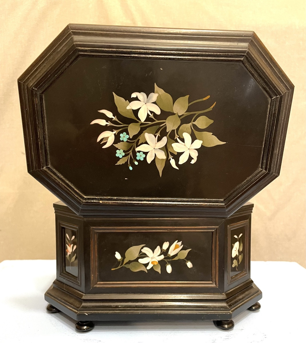 Cofanetto in legno tinto con marmi e pietre XIXsecolo-photo-2