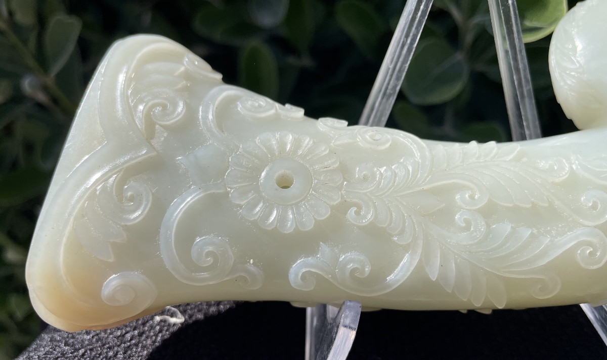 Impugnatura di pugnale in giada Mughal XIX secolo-photo-2