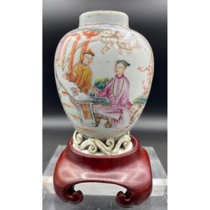 Piccolo vaso in porcellana Cina XVIII secolo