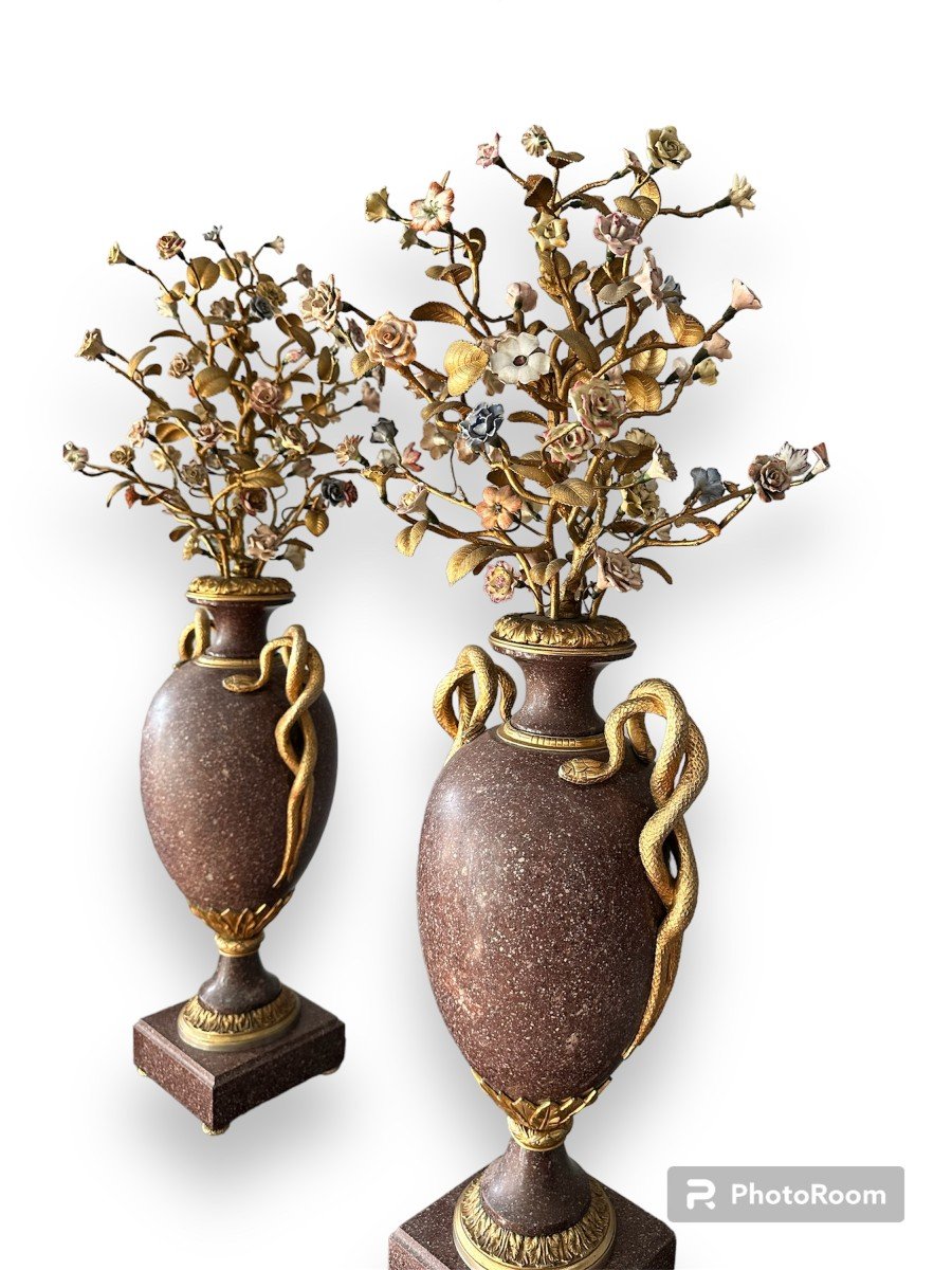 19th Secolo, coppia di vasi in porfido egiziano, bronzo dorato, porcellana-photo-5