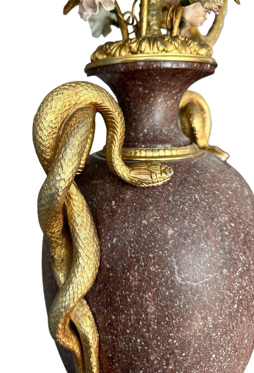 19th Secolo, coppia di vasi in porfido egiziano, bronzo dorato, porcellana-photo-6
