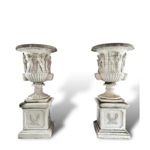 XX Secolo, coppia di grandi vasi in marmo da giardino