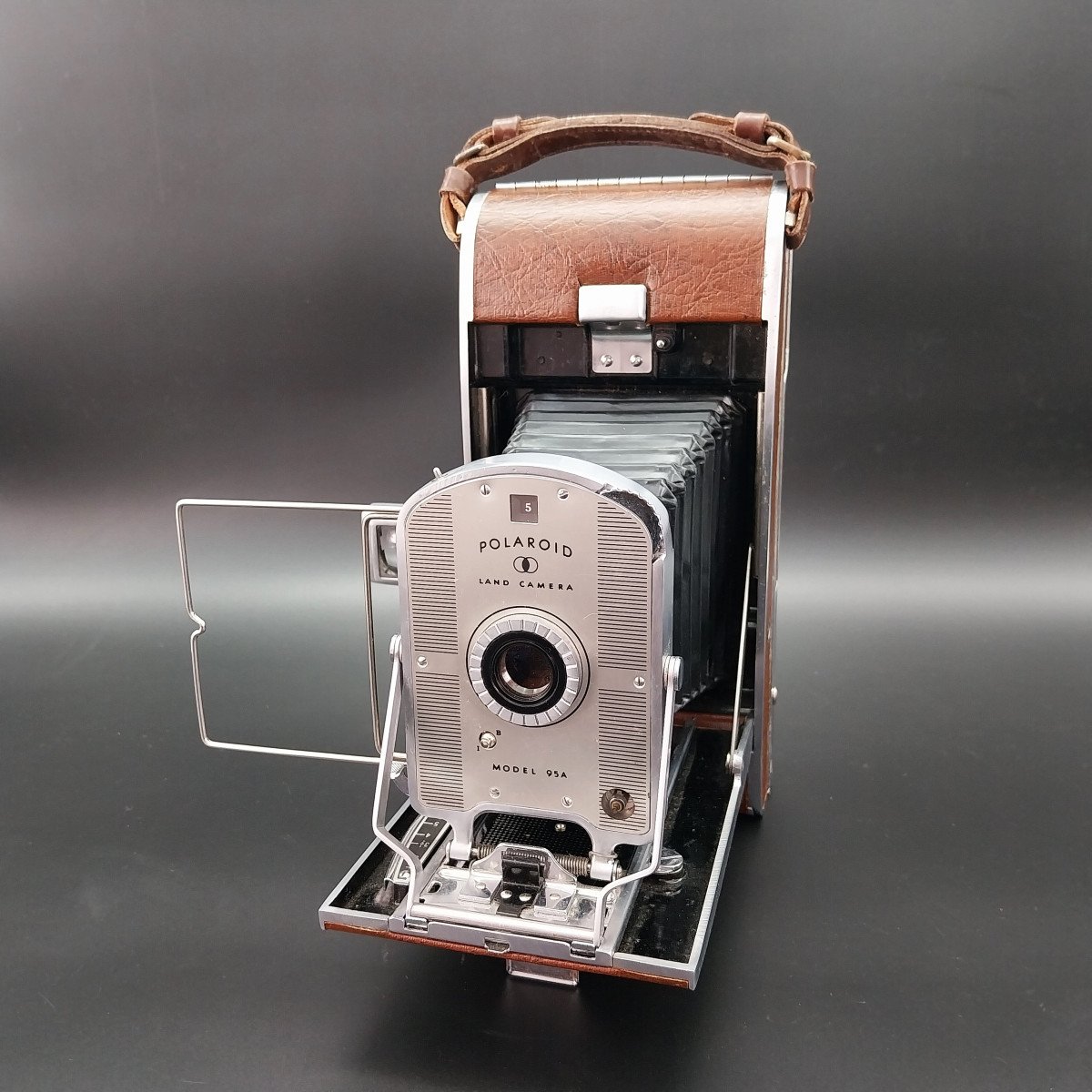 Fotocamera a soffietto Polaroid Land Camera modello 95A, 1955.-photo-3