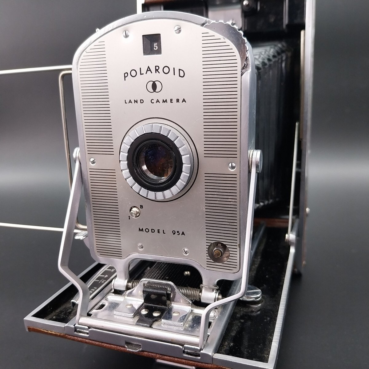 Fotocamera a soffietto Polaroid Land Camera modello 95A, 1955.-photo-4