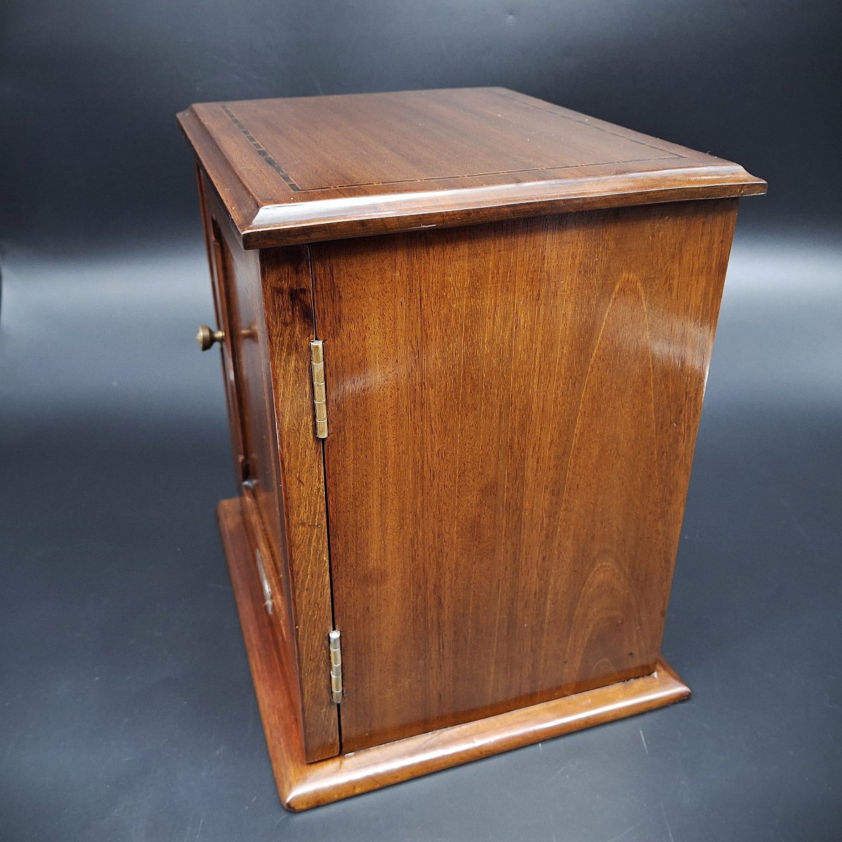 Scatola porta pipe, tabacchiera in mogano, fine 800-photo-1