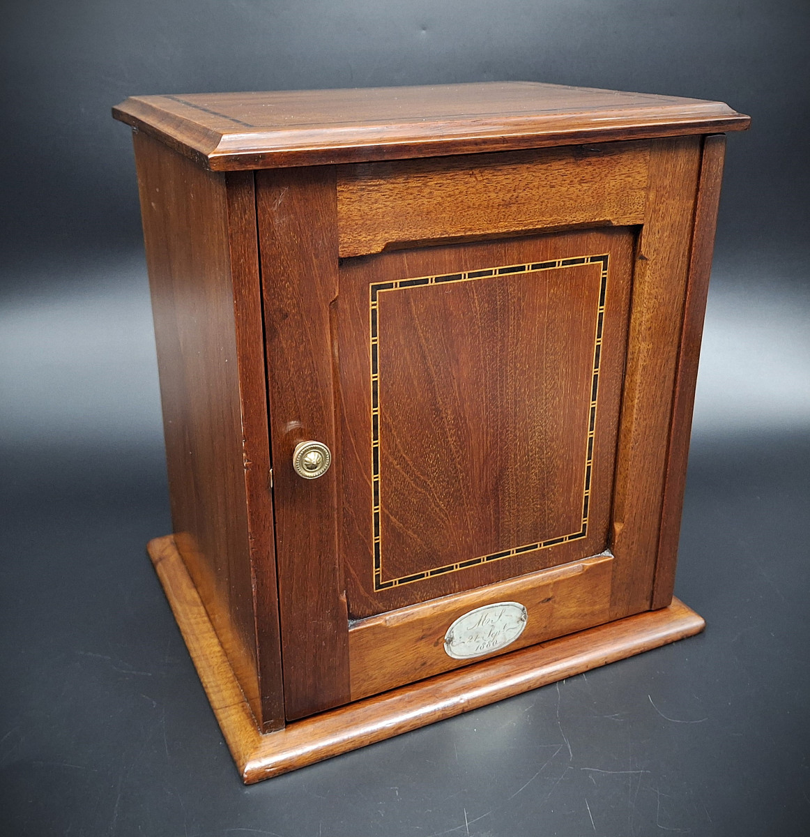 Scatola porta pipe, tabacchiera in mogano, fine 800