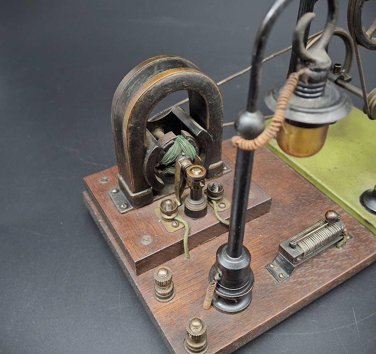 Motore elettrico antico, modello didattico, epoca 1900-photo-3