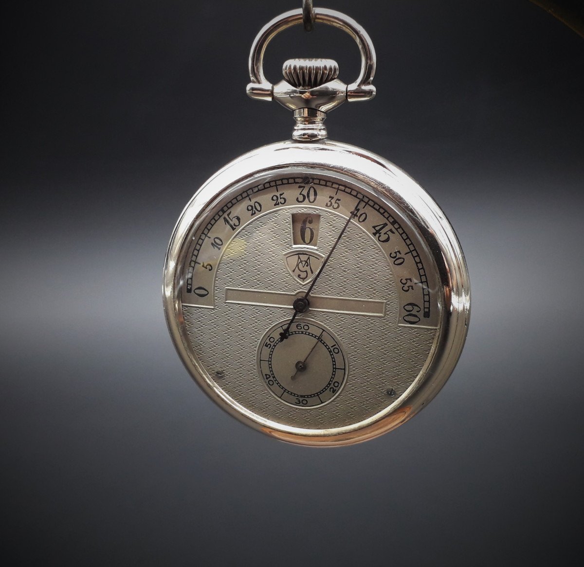 Rare Montre Gousset Modernista avec heures sautante, 1905