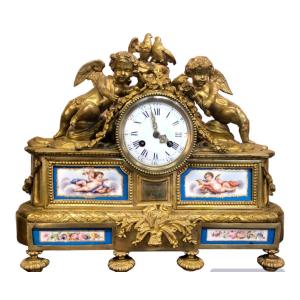 Pendola in bronzo dorato XIX secolo