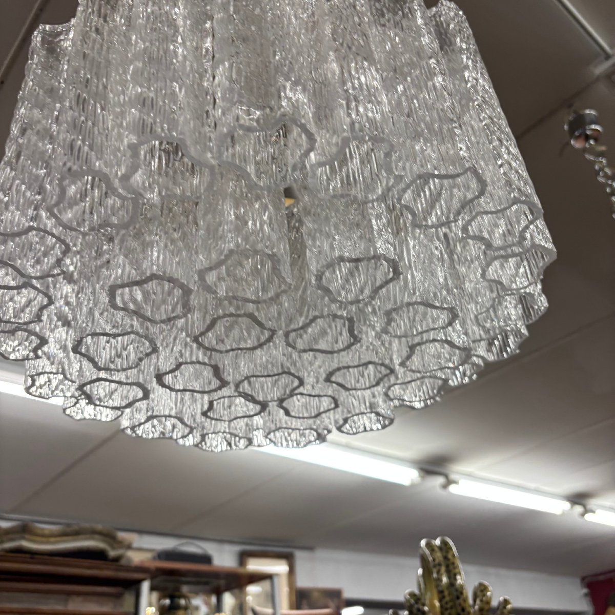 Bellissimo Lampadario design Venini Anni 70 con 50 bicchieri e 3 punti Luce Chandelier.  -photo-4