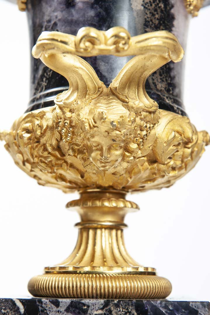 Coppia di vasi in Blue John e bronzo dorato, Inghilterra, fine XVIII - inizi XIX secolo-photo-1