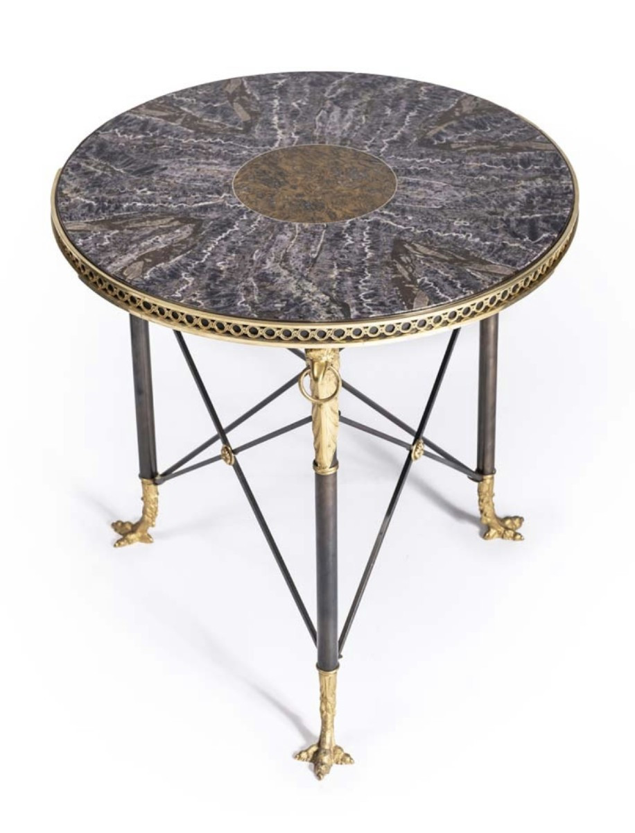 Tavolino “Guéridon” in bronzo dorato, ametista e diaspro – Francia, epoca Napoleone III (second