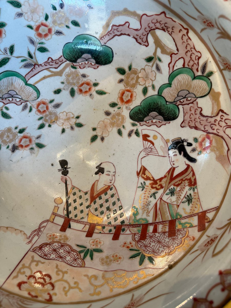 Tavolino da centro con porcellane giapponesi Imari e montature in bronzo dorato, Francia, XIX s-photo-2