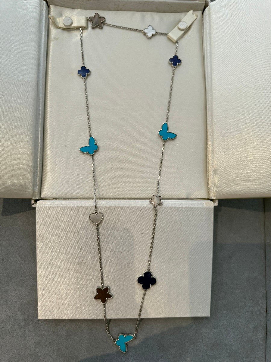 Van Cleef & Arpels – Collana Lucky Alhambra con motivi misti