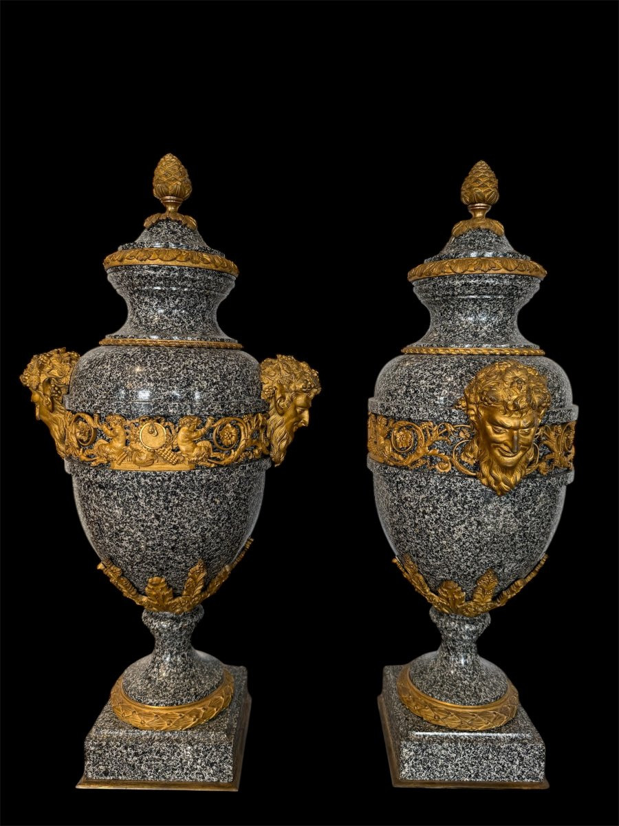 Coppia di vasi in porfido grigio e bronzo dorato  Attribuiti a Pierre-Philippe Thomire (1751–18-photo-3