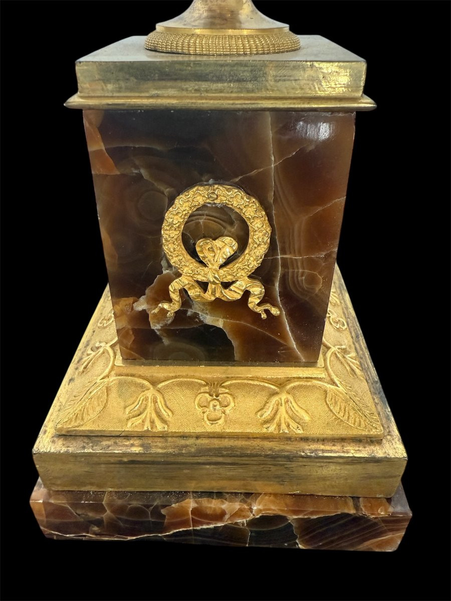 Coppia di vasi in alabastro tartarugato e bronzo dorato, Roma, fine del XVIII secolo, ambito Va-photo-3