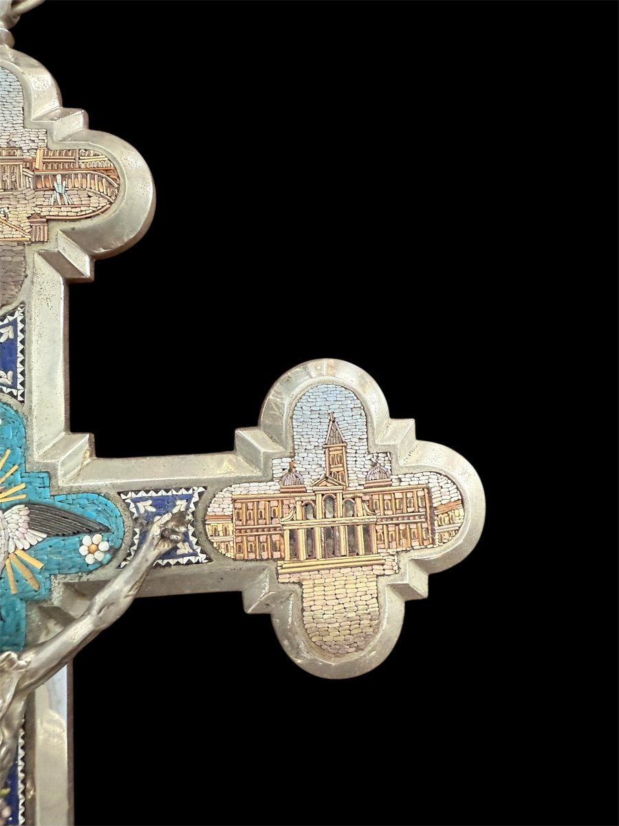 Crocifisso con micromosaici-photo-1
