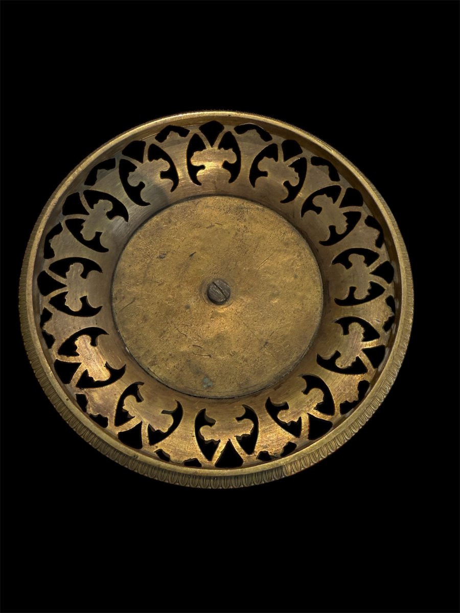 Coppia di cassolette in bronzo dorato, firmate Thomire à Paris-photo-2