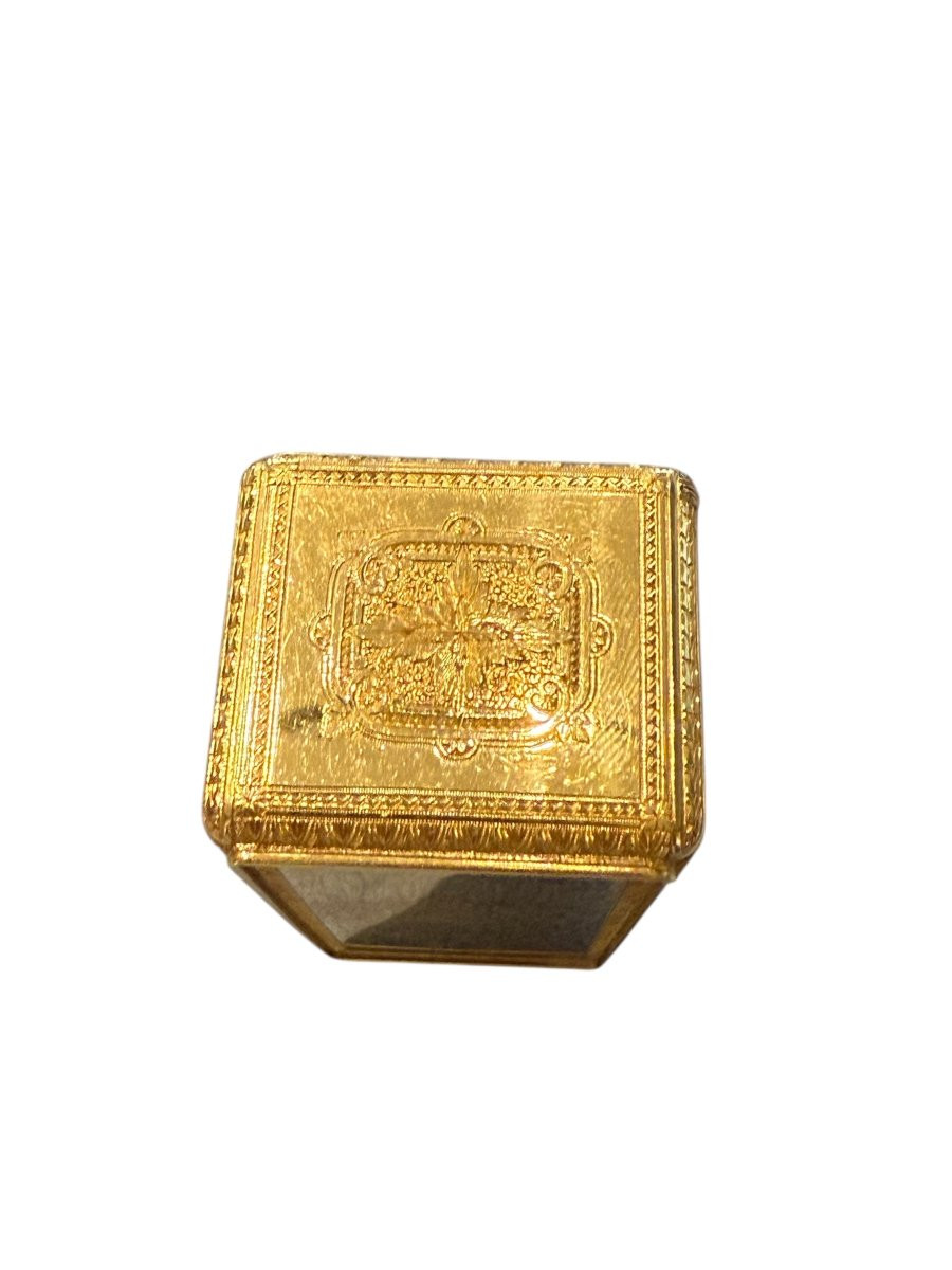 Tabacchiera in oro con cammeo – Francia, ca. 1780-1790-photo-2
