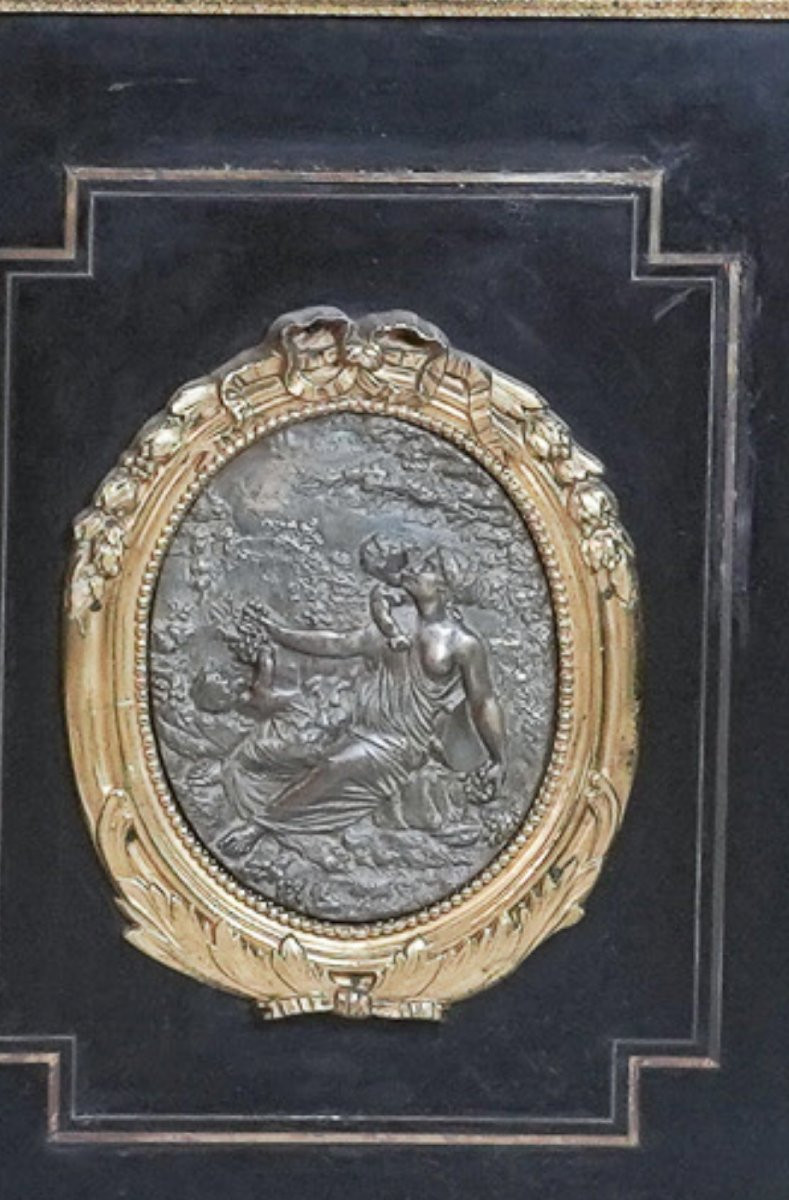 Coppia di credenzine in stile Boulle con inserti in bronzo dorato e brunito-photo-2