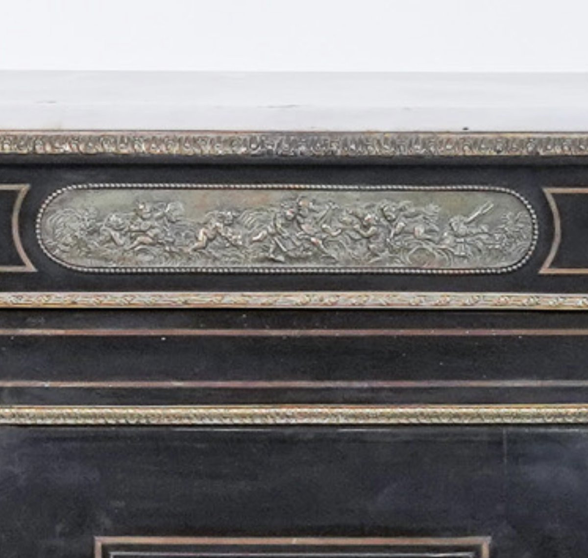 Coppia di credenzine in stile Boulle con inserti in bronzo dorato e brunito-photo-4