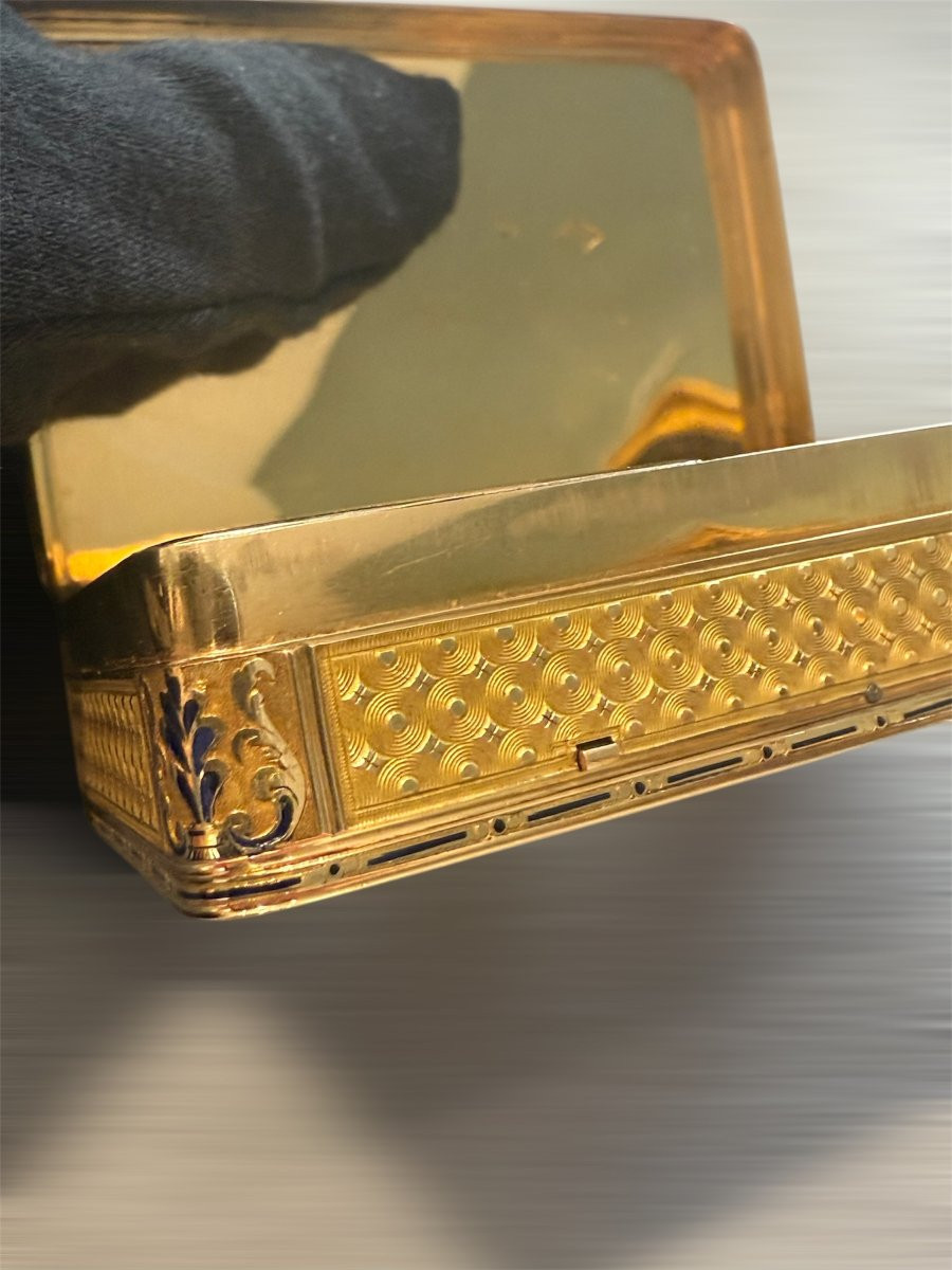 Tabacchiera musicale in oro 18 carati e smalti – Georges Raymond Lamy & Cie, Ginevra, ca. 1825–-photo-2