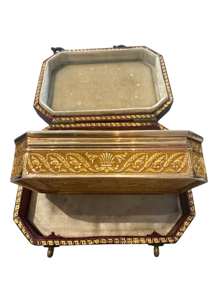 Tabacchiera in oro con miniatura firmata Jean-Baptiste Isabey (Nancy 1767 – Parigi 1855)-photo-2