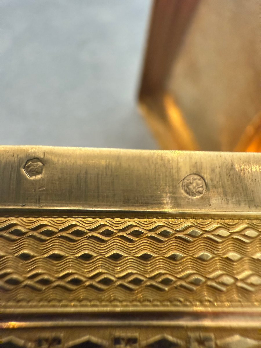 Tabacchiera rettangolare in oro, Francia, circa 1840–1860.-photo-1