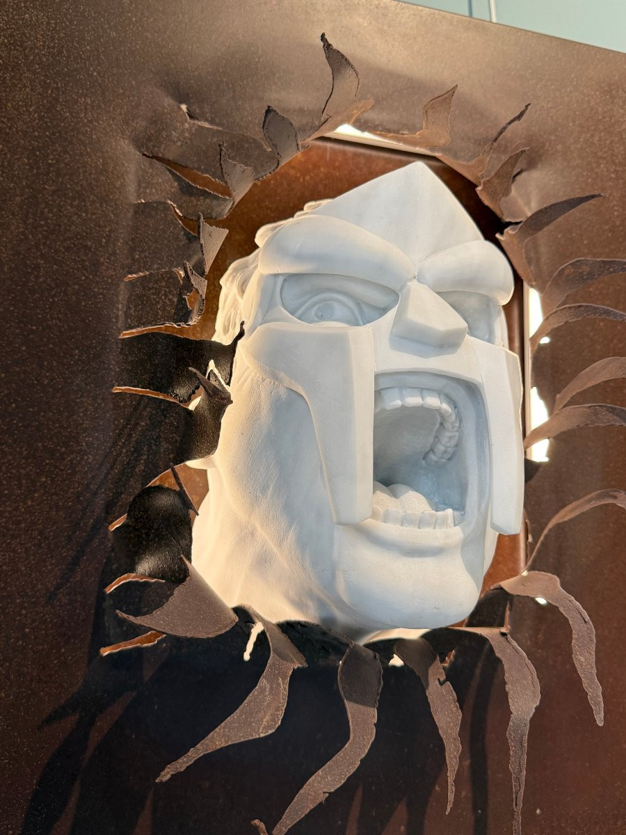  Hulk Gladiatore – Esplosione di luce e materia-photo-5
