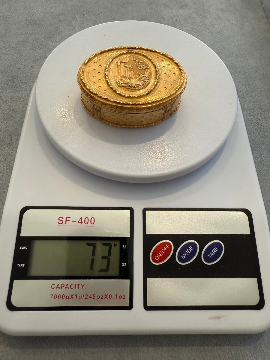 Tabacchiera in oro, Francia, periodo Luigi XVI (ca. 1780–1790)-photo-5