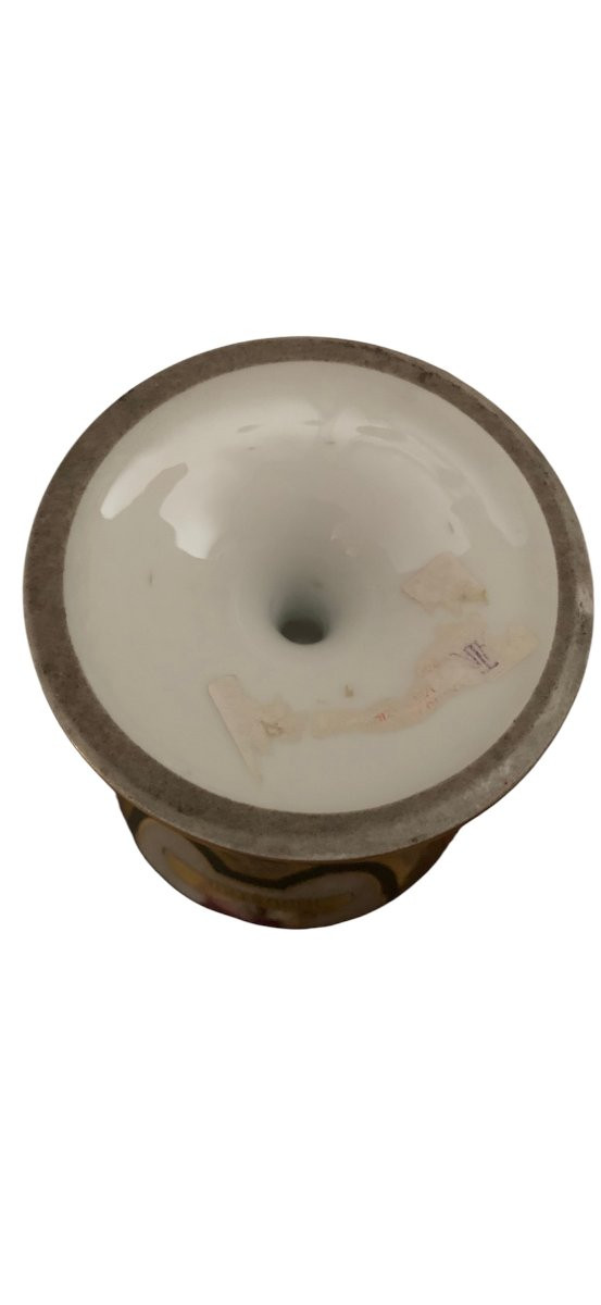 Coppia di vasi francesi in porcellana “sangue di bue” con montature in bronzo dorato, XIX secol-photo-1