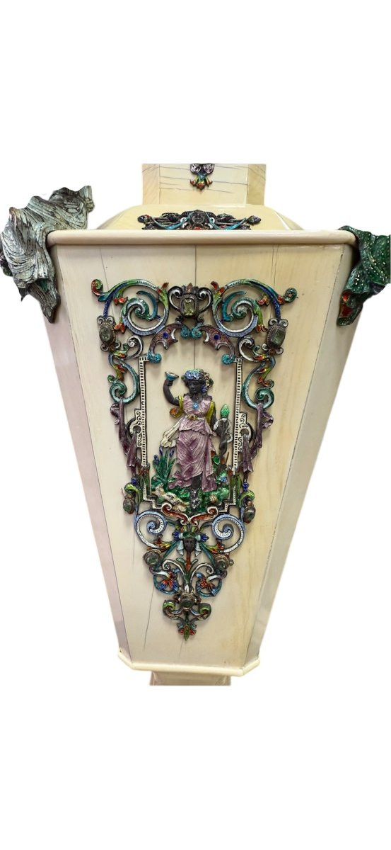 Coppia di vasi in avorio e smalti policromi, Vienna, XIX secolo-photo-1