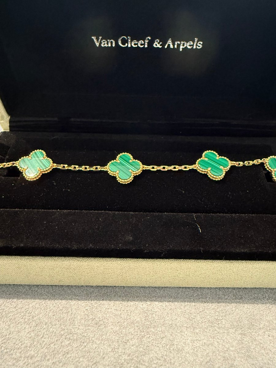 Van Cleef & Arpels – Bracciale Alhambra in oro giallo e malachite, pari al nuovo-photo-3
