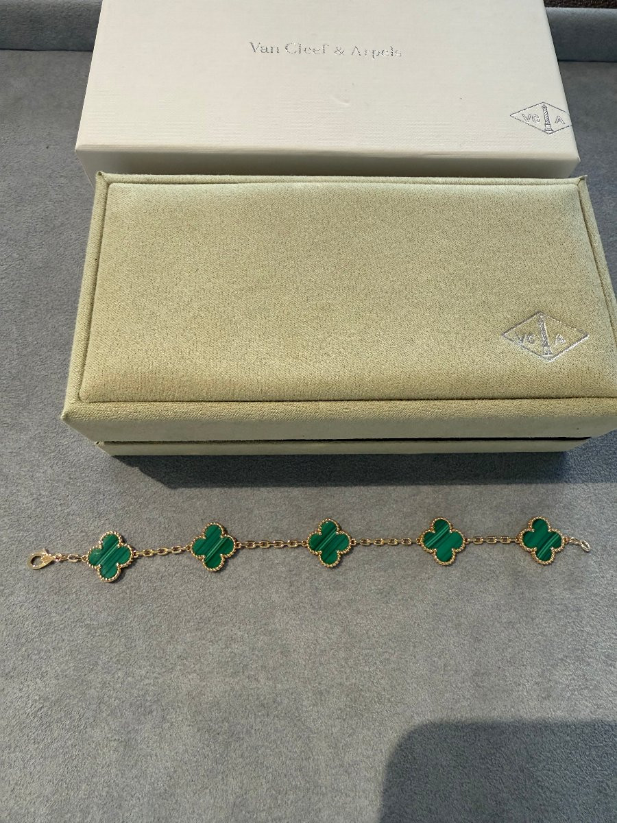 Van Cleef & Arpels – Bracciale Alhambra in oro giallo e malachite, pari al nuovo-photo-4