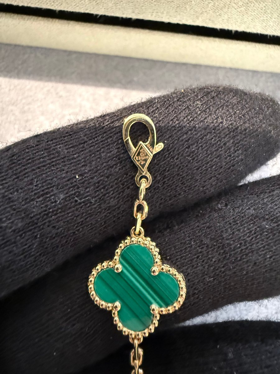 Van Cleef & Arpels – Bracciale Alhambra in oro giallo e malachite, pari al nuovo-photo-4
