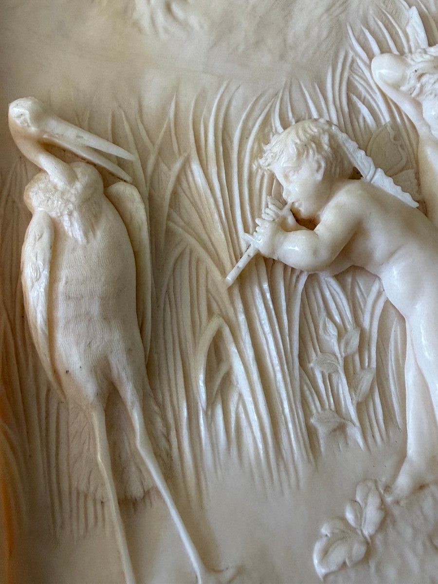 Placca in avorio scolpito con putti alati e airone Germania, seconda metà del XIX secolo-photo-7
