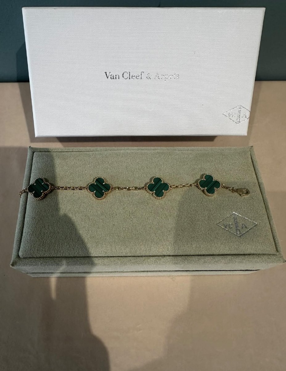 Van Cleef & Arpels Vintage Alhambra – Bracciale 5 Motivi in Oro Giallo 18 kt e Malachite-photo-2