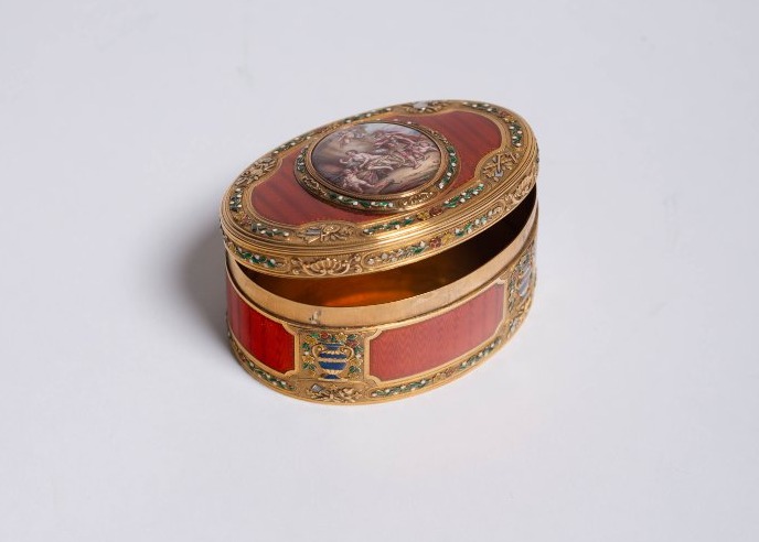 Importante tabacchiera francese in oro policromo e smalti -photo-4