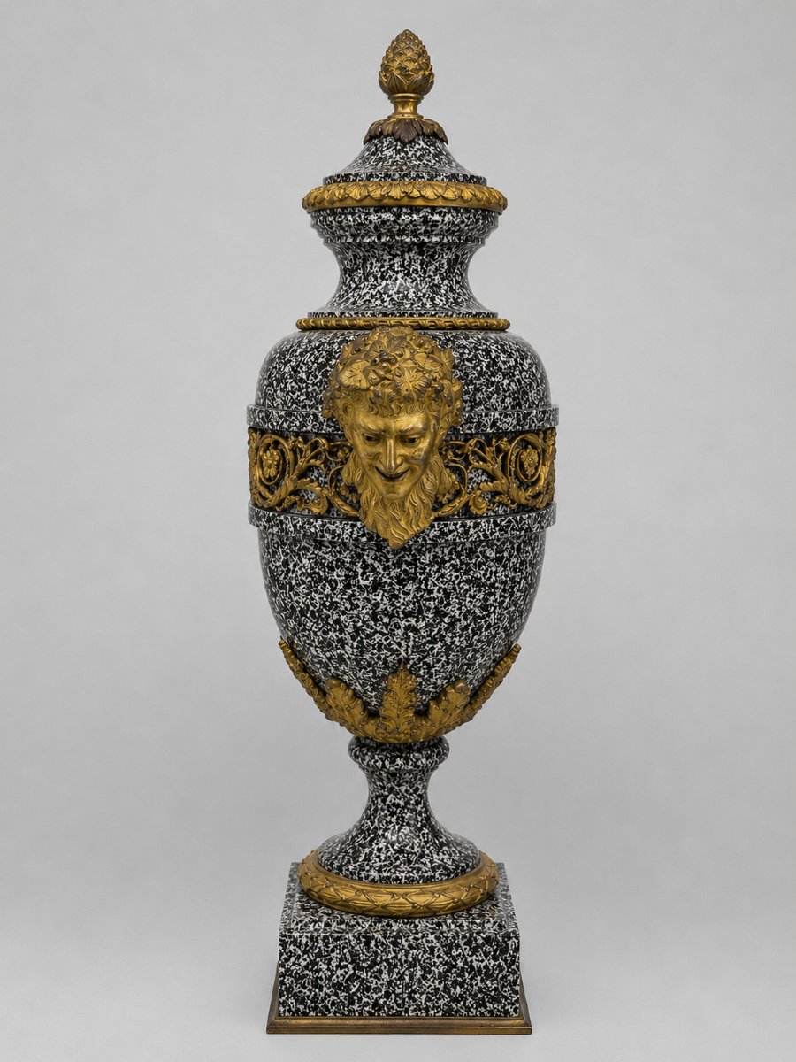 Coppia di vasi con coperchio in porfido grigio e bronzi, attribuiti a Pierre-Philippe Thomire-photo-3