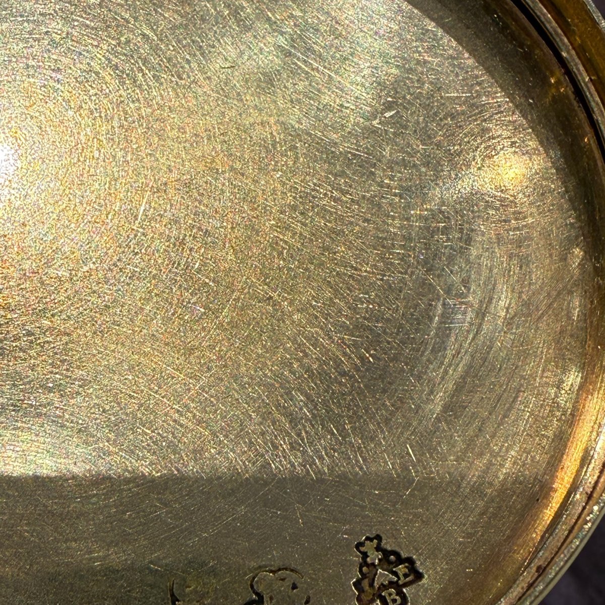 Joseph-Étienne Blerzy – Tabacchiera rotonda in oro 18 carati e smalti, Parigi, 1774–1778 circa-photo-1