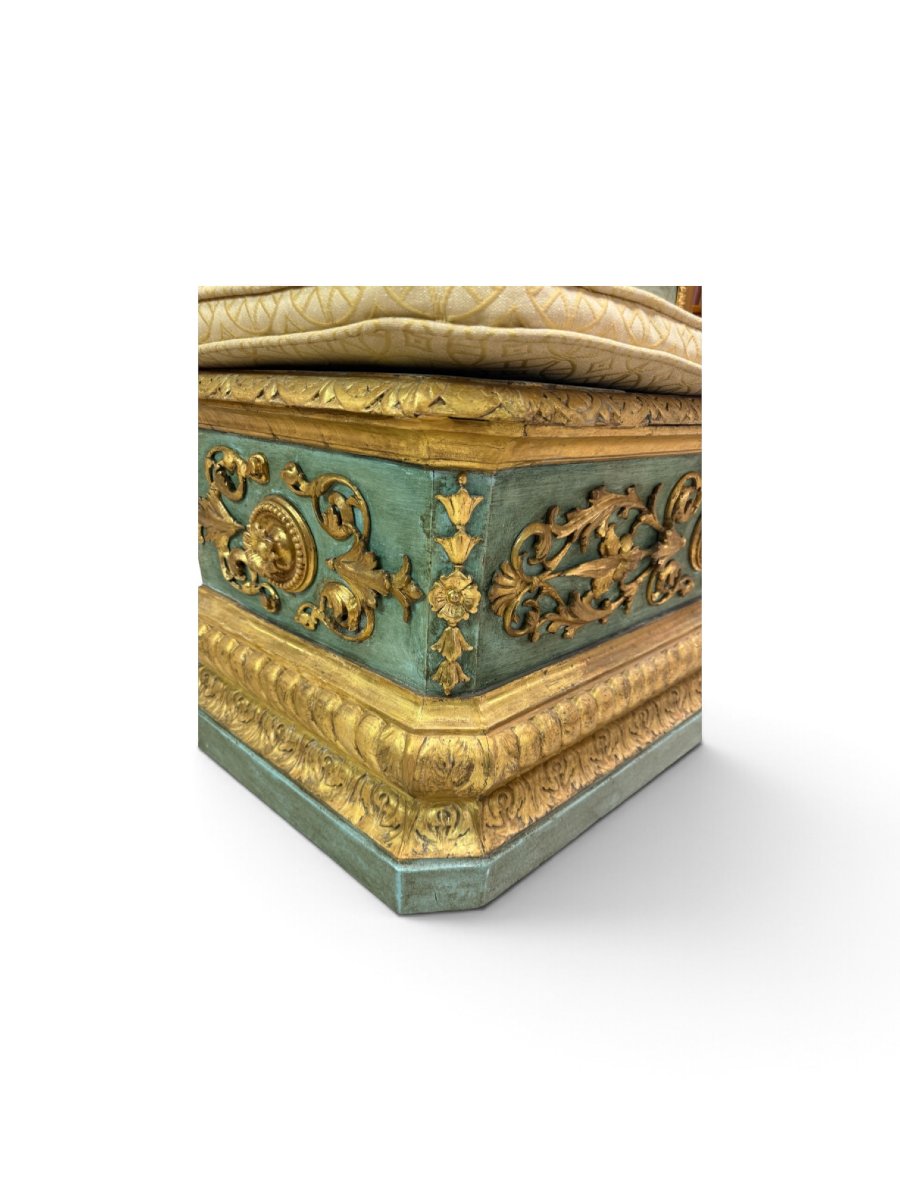 Coppia di panche veneziane in legno scolpito, laccato verde e dorato – Venezia, XVIII secolo-photo-3