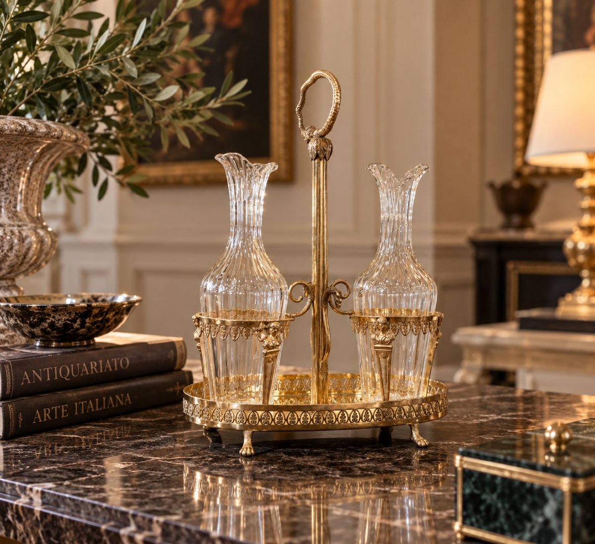 Oliera neoclassica in argento vermeil e cristallo – Francia, XIX secolo