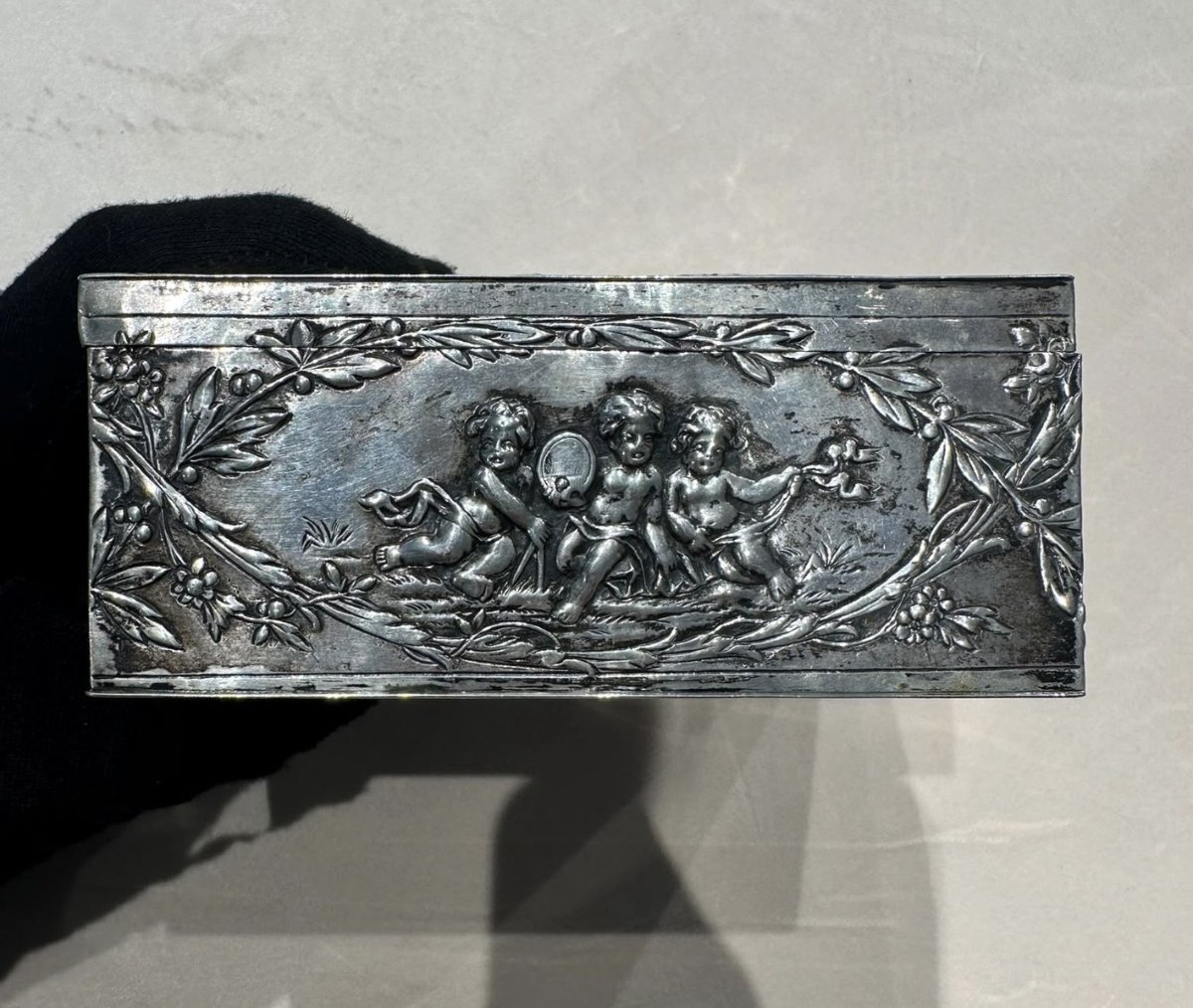 Scatola in argento sbalzato e cesellato – Hanau, fine XIX / inizi XX secolo-photo-4