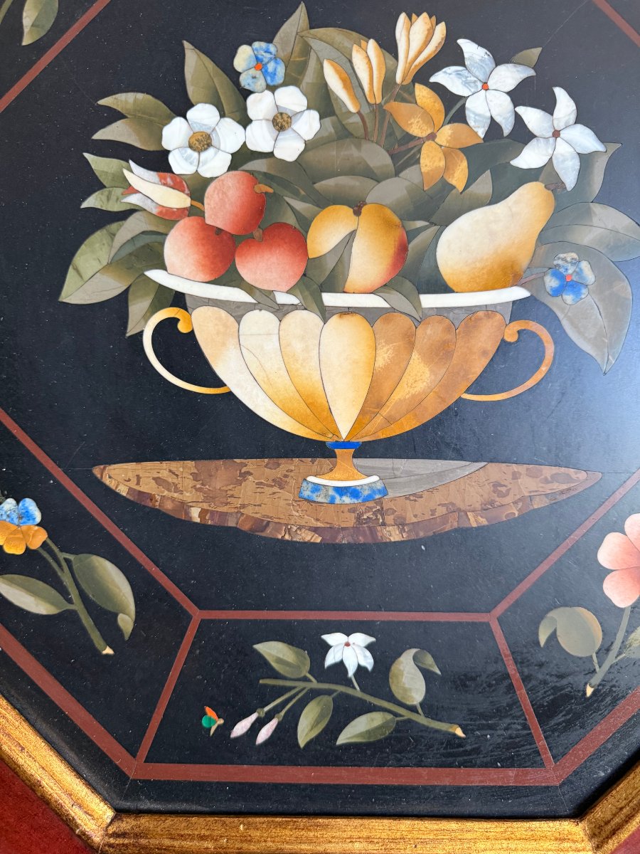 Piano ottagonale fiorentino in commesso di pietre dure-photo-3