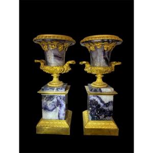 Straordinaria coppia di cassolette  in stile neoclassico